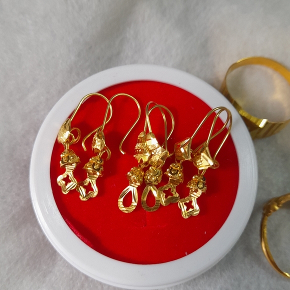 22crt gold jewellery - Picture 8 of 16